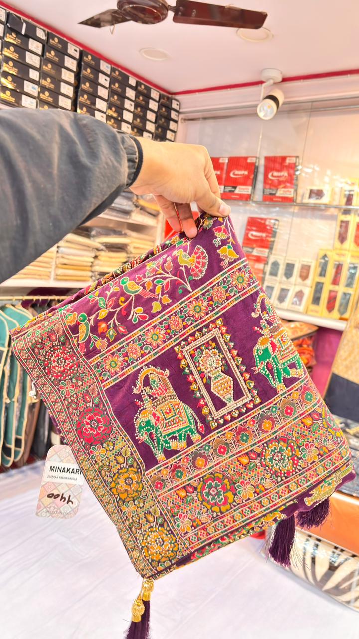 Dola Silk (Kanjivaram silk)